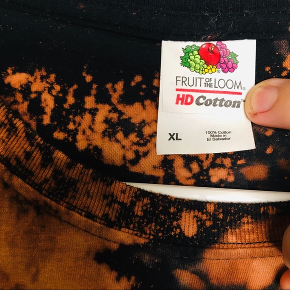 Christmas Cats Reverse Tie Dye Tee Shirt - Picture 5 of 8